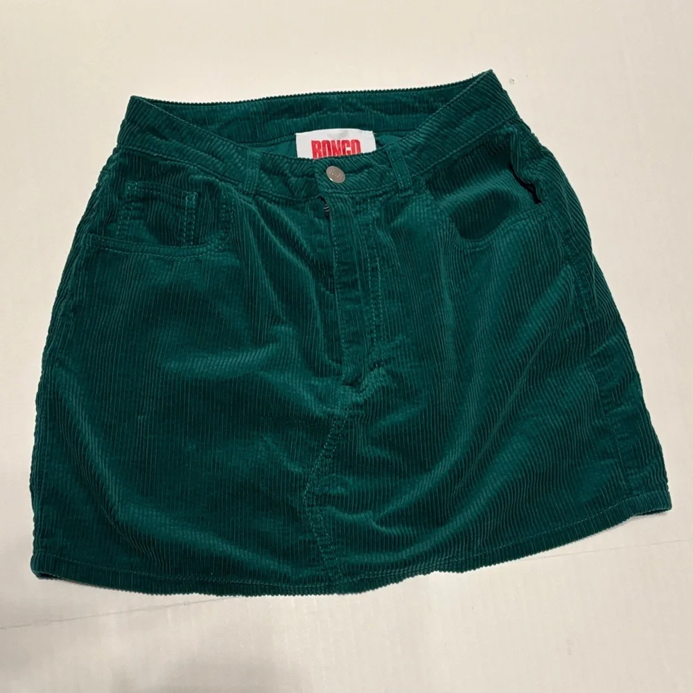 BONGO Hunter Green Corduroy Mini Skirt Women’s Size Medium